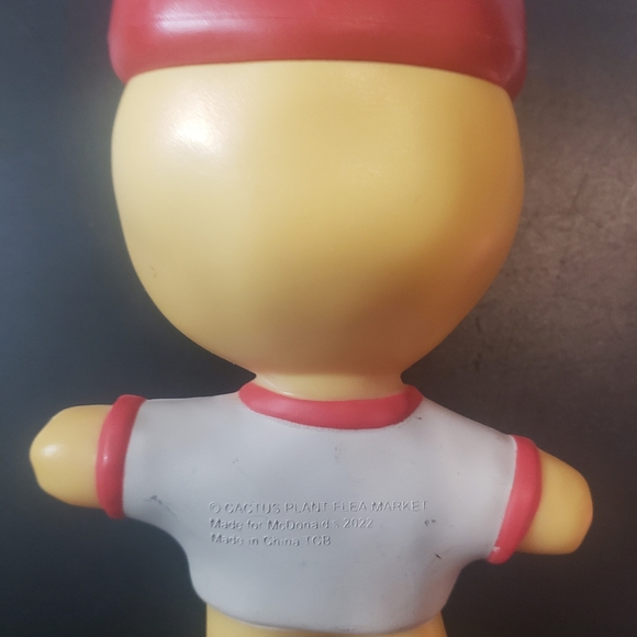 Cactus Jack 2022 McDonald's Adult Happy Meal Toy Cactus Plant Flea Market - Picture 3 of 3